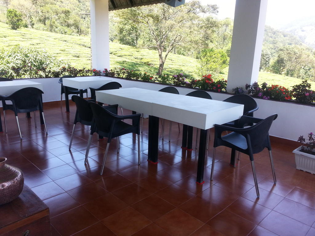 Bed and Breakfast Gruenberg Tea Plantation Haus Муннар Экстерьер фото