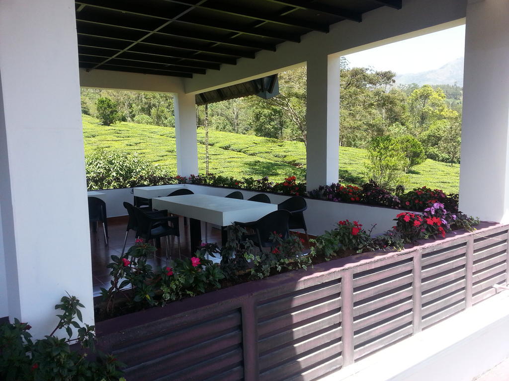 Bed and Breakfast Gruenberg Tea Plantation Haus Муннар Экстерьер фото